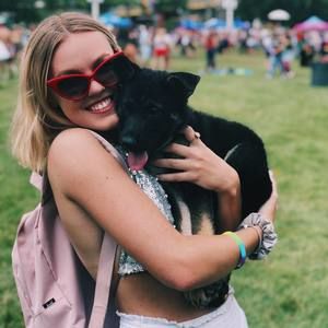 Meet your Posher, Delaney